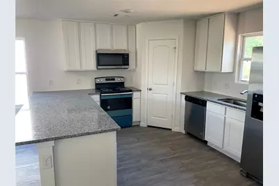 15111 Sorrento Bay Circle Drive, Willis, TX 77318 - Photo 4