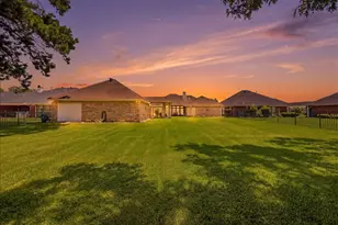 3774 Champions Dr, Beaumont, TX 77707 - Photo 38
