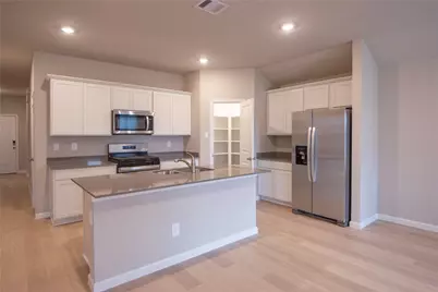 1722 San Jacinto Drive, Brenham, TX 77833 - Photo 6