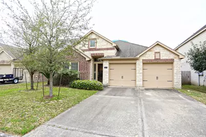 3107 Crystal Cascade Lane, League City, TX 77573 - Photo 1