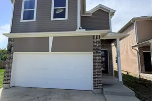 134 Flamingo Bight S, Baytown, TX 77523 - Photo 2