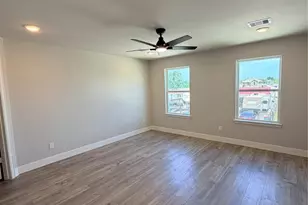134 Flamingo Bight S, Baytown, TX 77523 - Photo 4