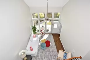 8814 Silent Willow Ln, Sugar Land, TX 77479 - Photo 4