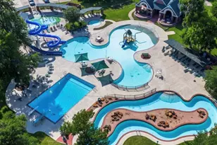 8814 Silent Willow Ln, Sugar Land, TX 77479 - Photo 34