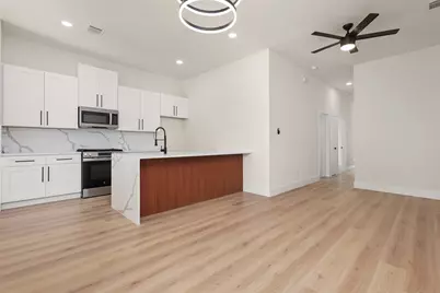 4728 Sunbeam Street, Houston, TX 77033 - Photo 4