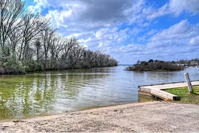 11602 Vistawood Street, Willis, TX 77318 - Photo 32