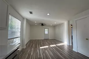 11927 Mule Springs Dr, Houston, TX 77034 - Photo 4