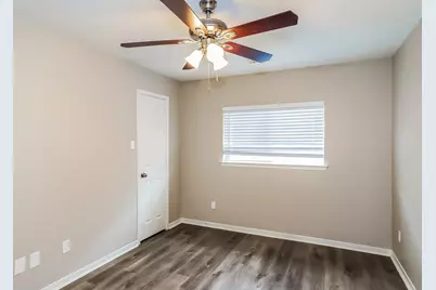 5113 Orange Blossom Court, League City, TX 77573 - Photo 12