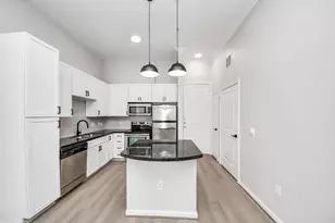 6363 San Felipe St, Houston, TX 77057 - Photo 8