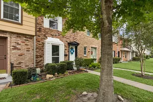1503 Ramada Dr, Houston, TX 77062 - Photo 2