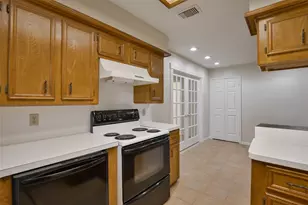 5406 Avenue C, Crosby, TX 77532 - Photo 6