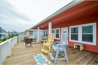 3346 Pirates Cove, Crystal Beach, TX 77650 - Photo 1