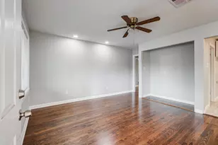 4621 W 43rd St, Houston, TX 77092 - Photo 4