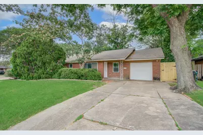 4621 W 43rd Street, Houston, TX 77092 - Photo 1