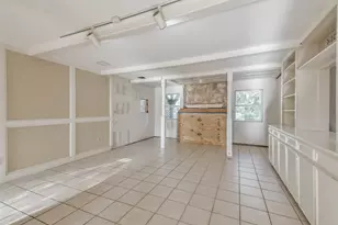 2253 River Valley Dr, West Columbia, TX 77486 - Photo 10