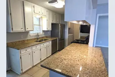 12927 Westmere Drive, Houston, TX 77077 - Photo 10