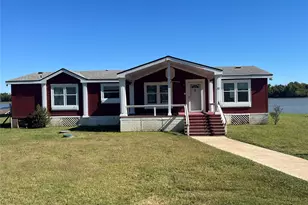 12 Walnut Bend, Huntsville, TX 77320 - Photo 2