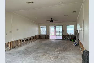 12 Walnut Bend, Huntsville, TX 77320 - Photo 2