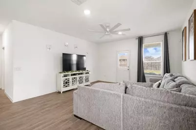 8218 Wave Arbor Drive, Cypress, TX 77433 - Photo 8