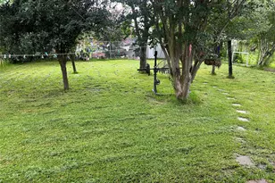 12937 Orleans St, Houston, TX 77015 - Photo 16