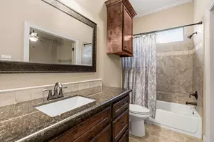 13411 Hilton Head Dr, Montgomery, TX 77356 - Photo 34