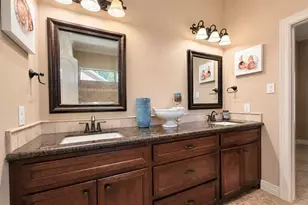 13411 Hilton Head Dr, Montgomery, TX 77356 - Photo 10
