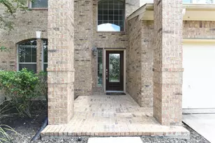 118 E Lasting Spring Cir, Spring, TX 77389 - Photo 2