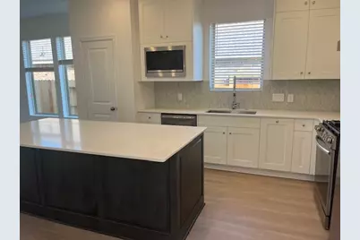 26807 Coral Bellflower, Katy, TX 77493 - Photo 2