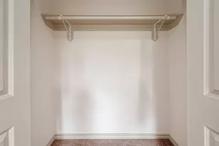 5530 Hirondel St, Houston, TX 77033 - Photo 24