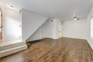 830 Threadneedle St, Houston, TX 77079 - Photo 8