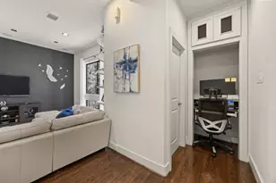 4129 Dickson St, Houston, TX 77007 - Photo 12
