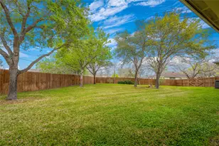 202 W North St, Weimar, TX 78962 - Photo 24
