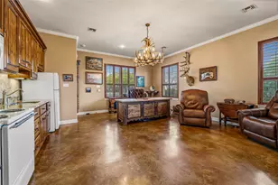 202 W North St, Weimar, TX 78962 - Photo 20