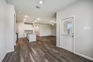 2103 Brisa Ln, Baytown, TX 77523 - Photo 10