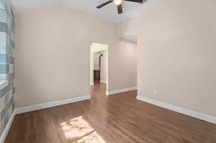 5010 Deer Point Dr, Spring, TX 77389 - Photo 20