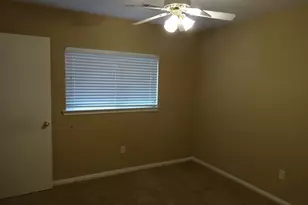20322 Linden Tree Dr, Katy, TX 77449 - Photo 10