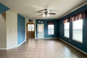 15806 Egret Field Ln, Houston, TX 77049 - Photo 6