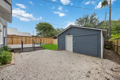 1104 Walton Street, Houston, TX 77009 - Photo 26