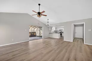 4800 Oak Hollow St, Baytown, TX 77521 - Photo 34