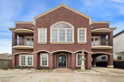 5027 Creekmont Drive, Houston, TX 77091 - Photo 2