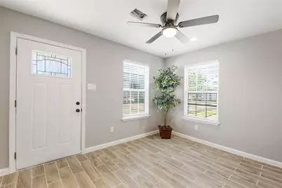 707 Hamon Drive, Pasadena, TX 77506 - Photo 2