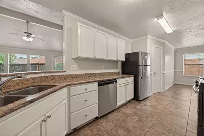 9046 Smokehollow Drive, Houston, TX 77064 - Photo 12