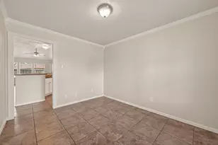 9046 Smokehollow Dr, Houston, TX 77064 - Photo 8