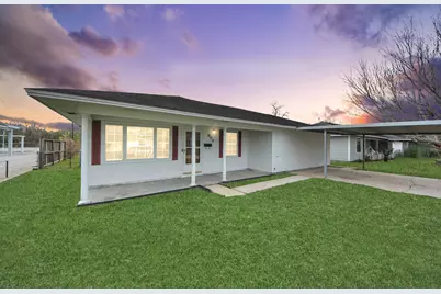 900 S Circle Drive, Baytown, TX 77520 - Photo 2
