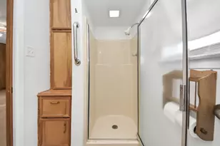 900 S Circle Dr, Baytown, TX 77520 - Photo 32