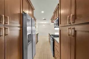 5003 Colombia Dr, Pasadena, TX 77505 - Photo 12
