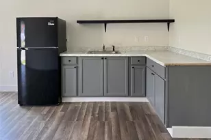 201 Eastwood St #4S, Houston, TX 77011 - Photo 16