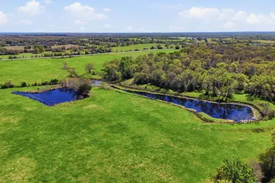 4678 Hwy 90, Madisonville, TX 77864 - Photo 14