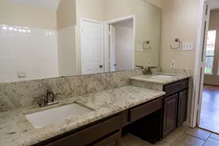 15627 Rosewood Hill Ct, Sugar Land, TX 77498 - Photo 8