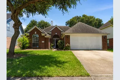 15627 Rosewood Hill Court, Sugar Land, TX 77498 - Photo 2